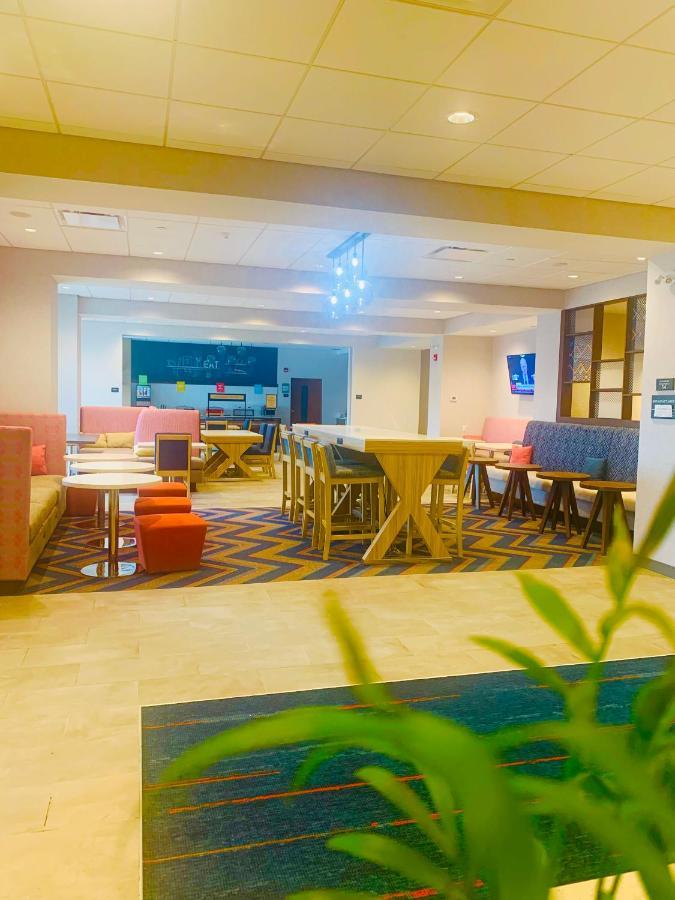 Hampton By Hilton Cobourg 3*