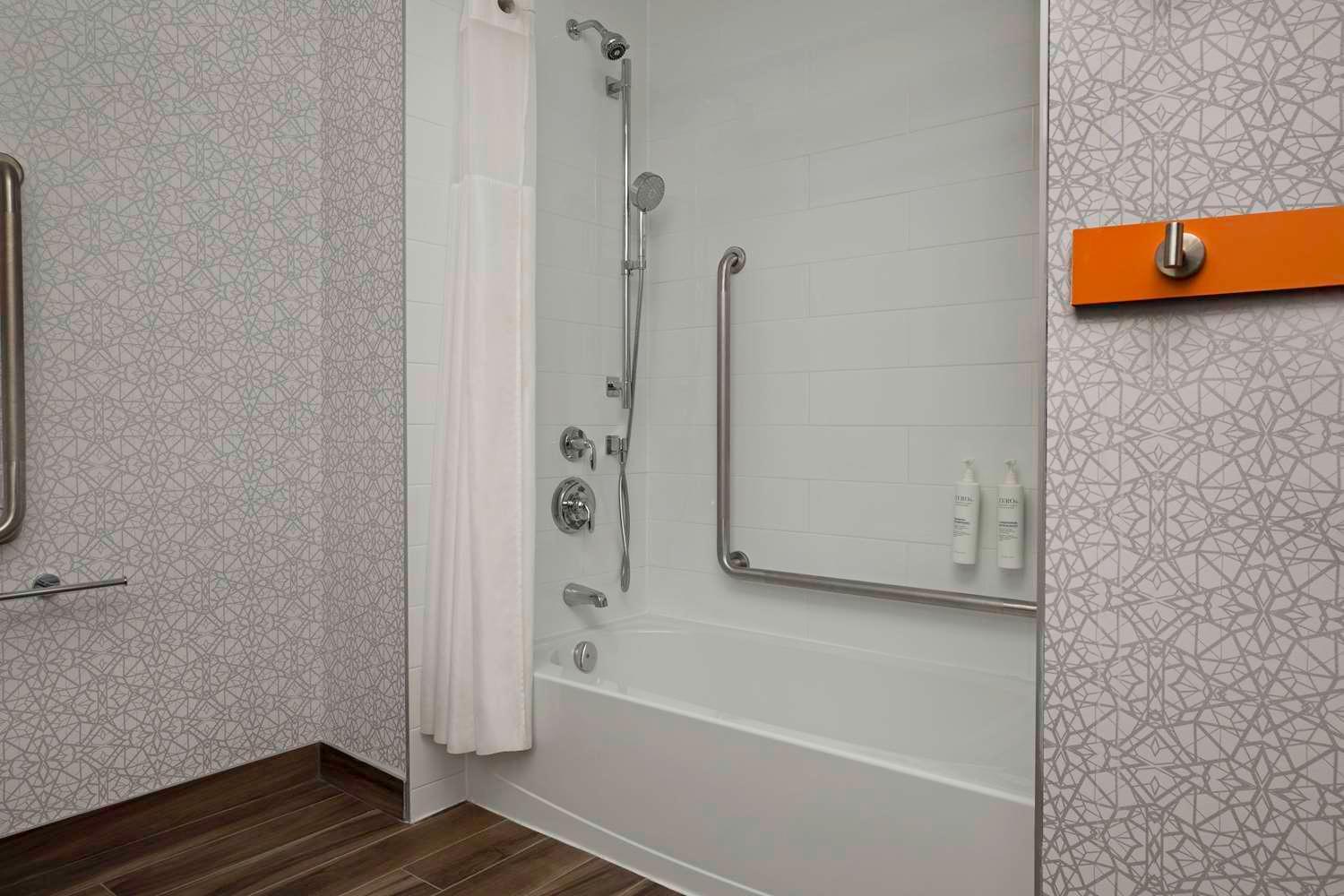 Hampton By Hilton Cobourg 3* Port Hope